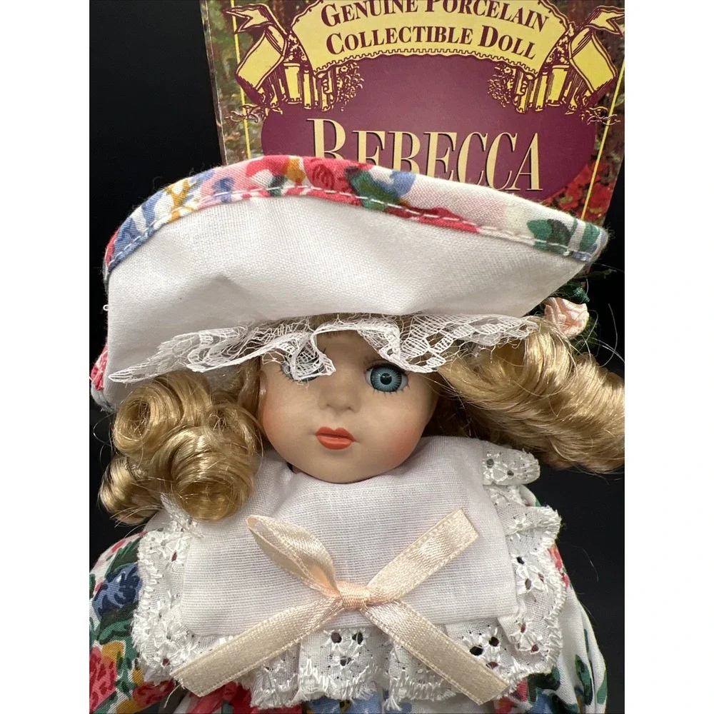 Vintage Wyndham Lane Rebecca Porcelain Doll With Box & COA Never Displayed 90s